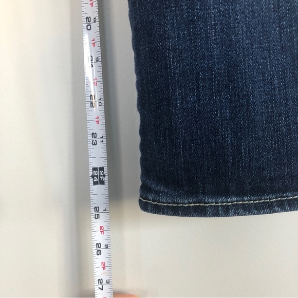 Abercrombie & Fitch Low Rise Distressed Slim Straight Jeans, Size 0, Waist 25 - Picture 10 of 16